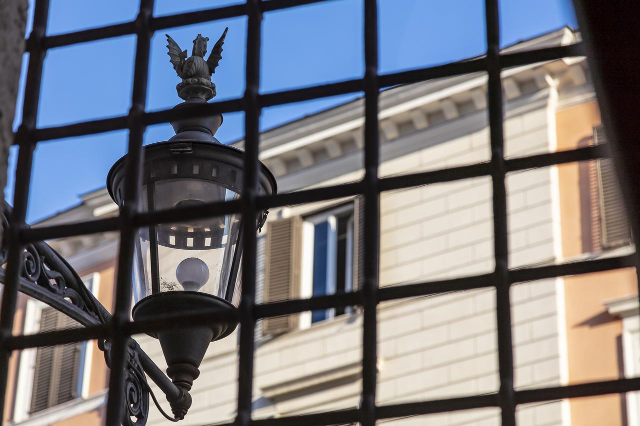 Casa Borghese By Burghesius Villa Rome Exterior photo