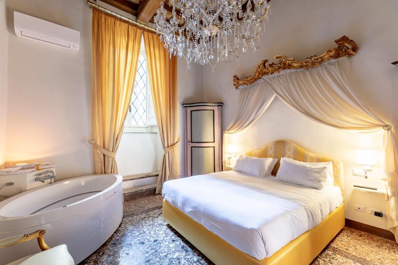 Casa Borghese By Burghesius Villa Rome Exterior photo