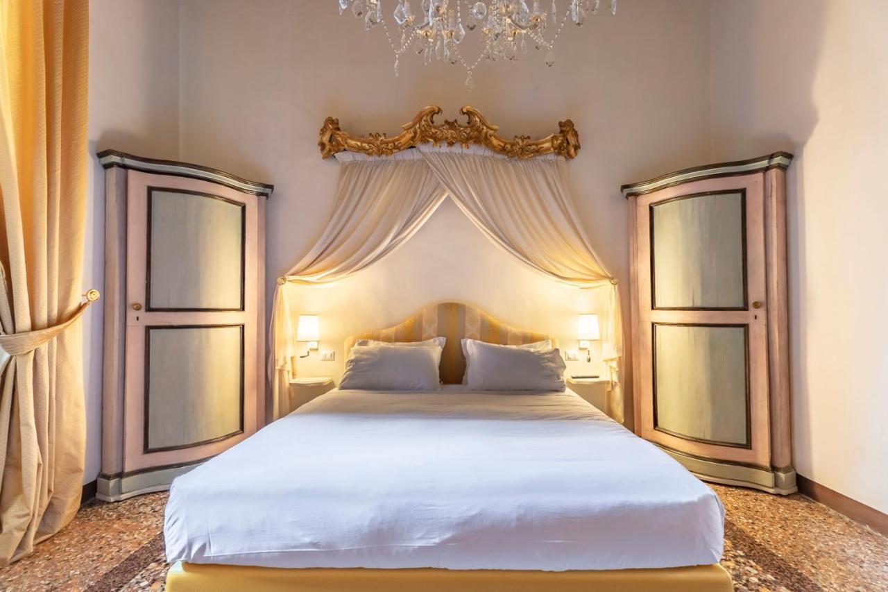 Casa Borghese By Burghesius Villa Rome Exterior photo
